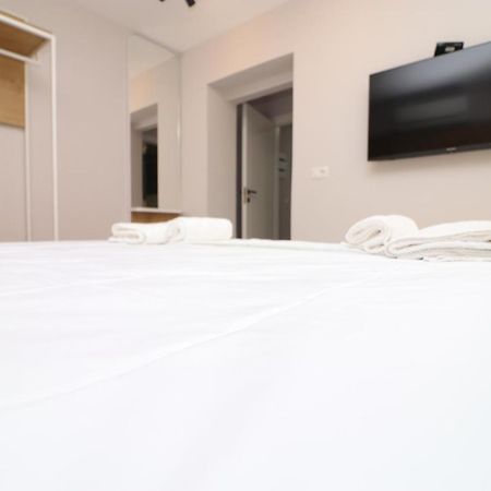 הימארה Hercules Room מראה חיצוני תמונה